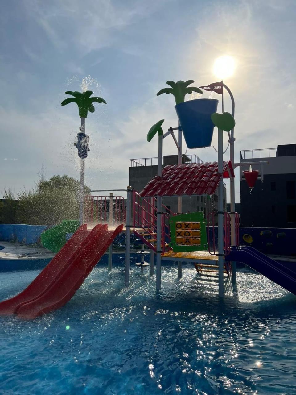 Howard Johnson Plaza Villa Carlos Paz Exterior photo