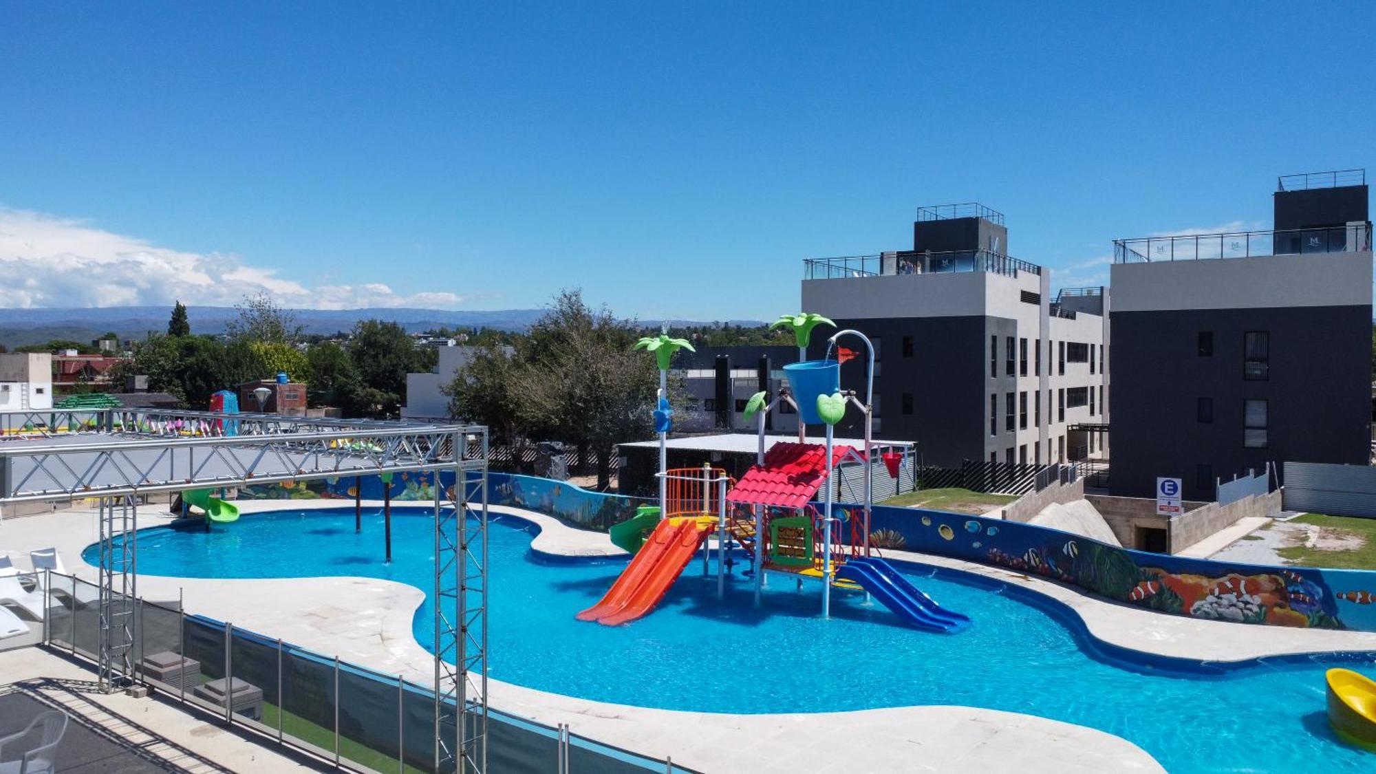Howard Johnson Plaza Villa Carlos Paz Exterior photo