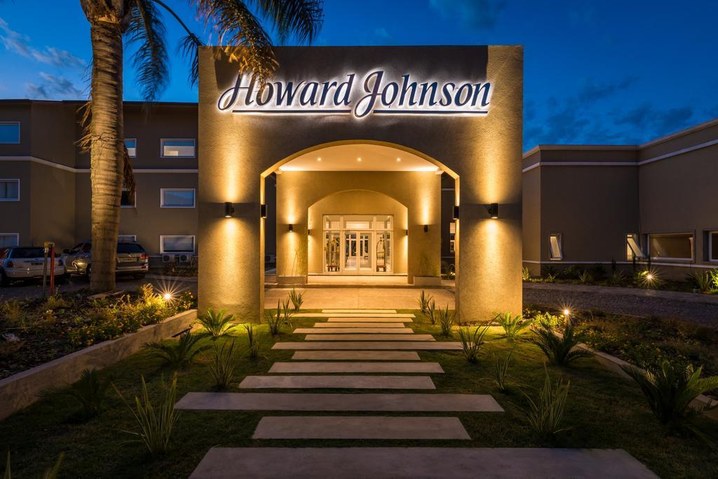 Howard Johnson Plaza Villa Carlos Paz Exterior photo